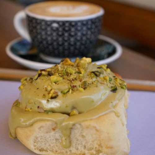 Edited in Tezza with: Exposición, Sombras, & Recortar